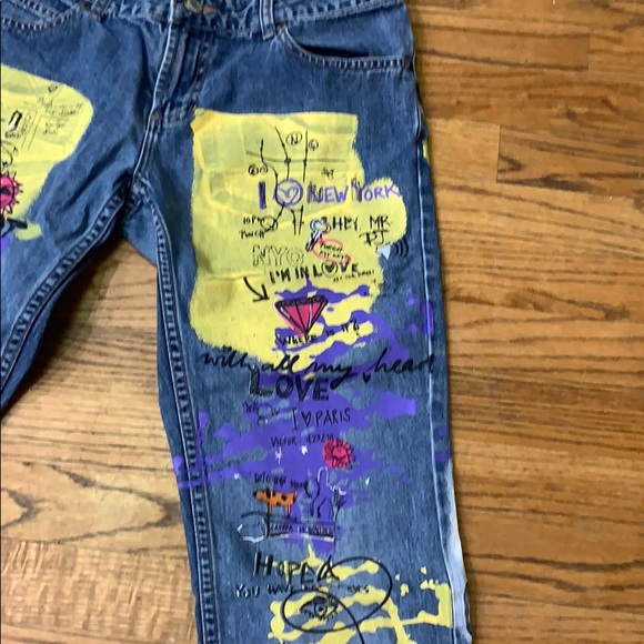 Old Navy Graffiti Painted Jeans - Picture 3 of 11